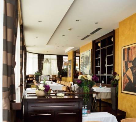 Restoran Madera - Allure Decor Design